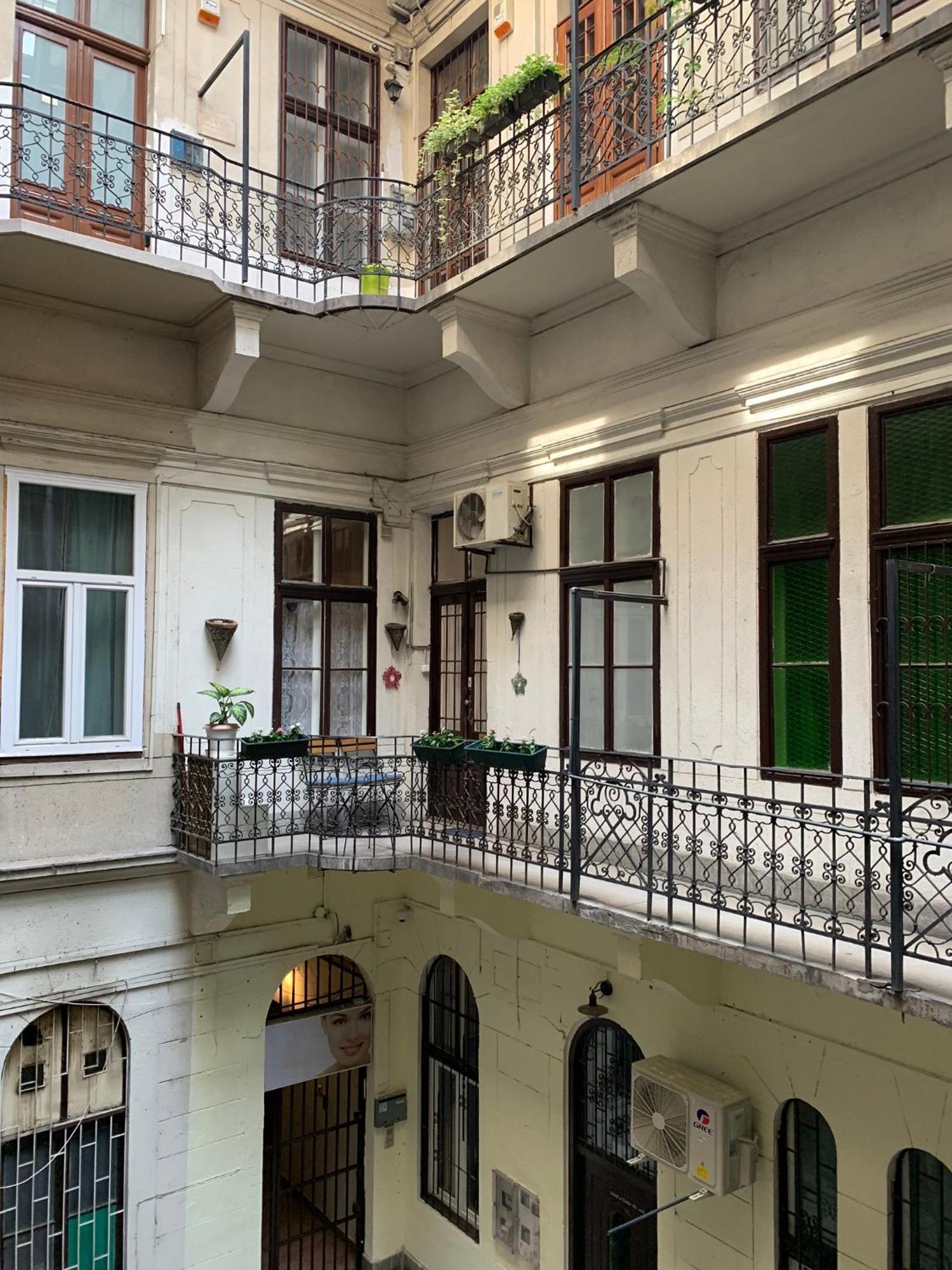 Royal Apartment Budapest Esterno foto